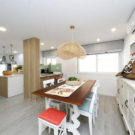 Вилла Casa Titi-stunning With Private Pool